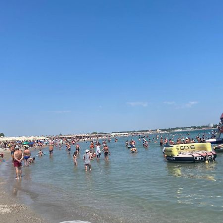 Kallatia Studio Saturn Mangalia Bagian luar foto