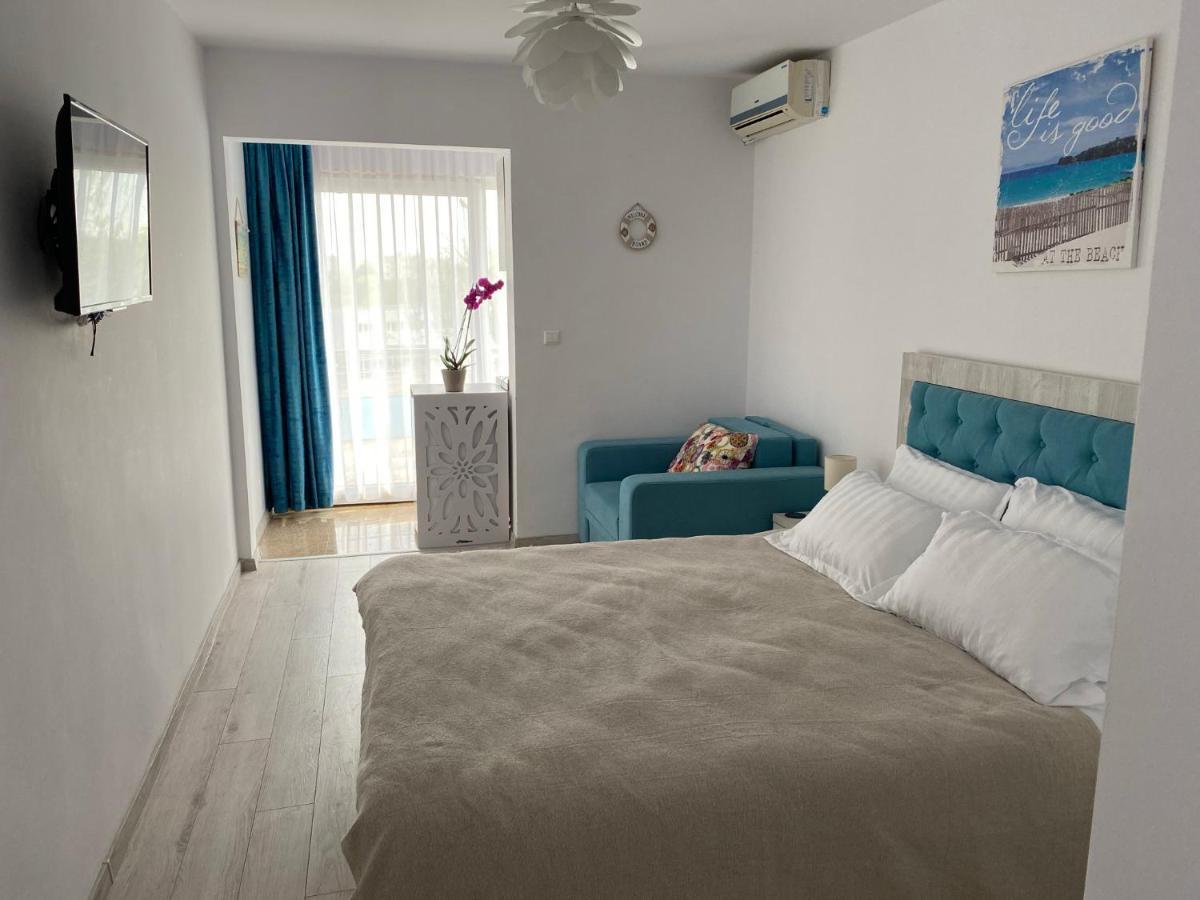 Kallatia Studio Saturn Mangalia Bagian luar foto