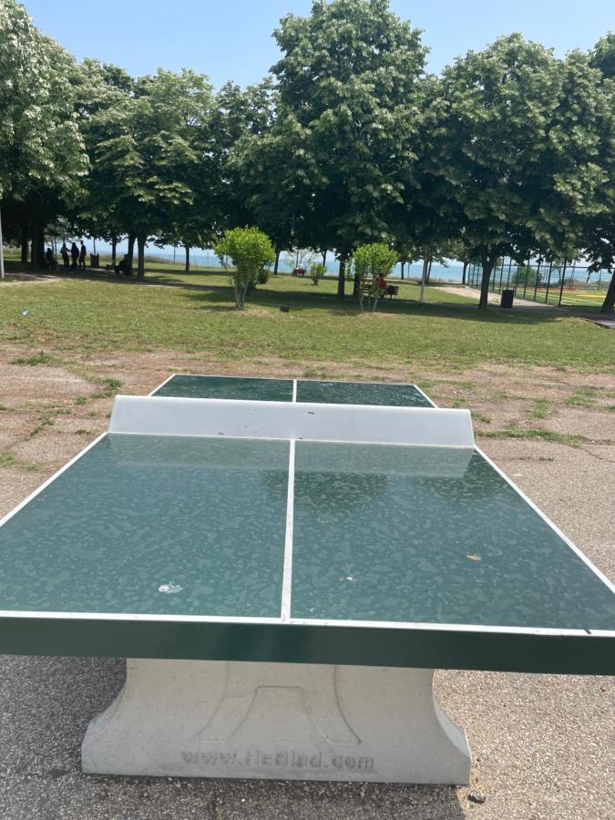 Kallatia Studio Saturn Mangalia Bagian luar foto