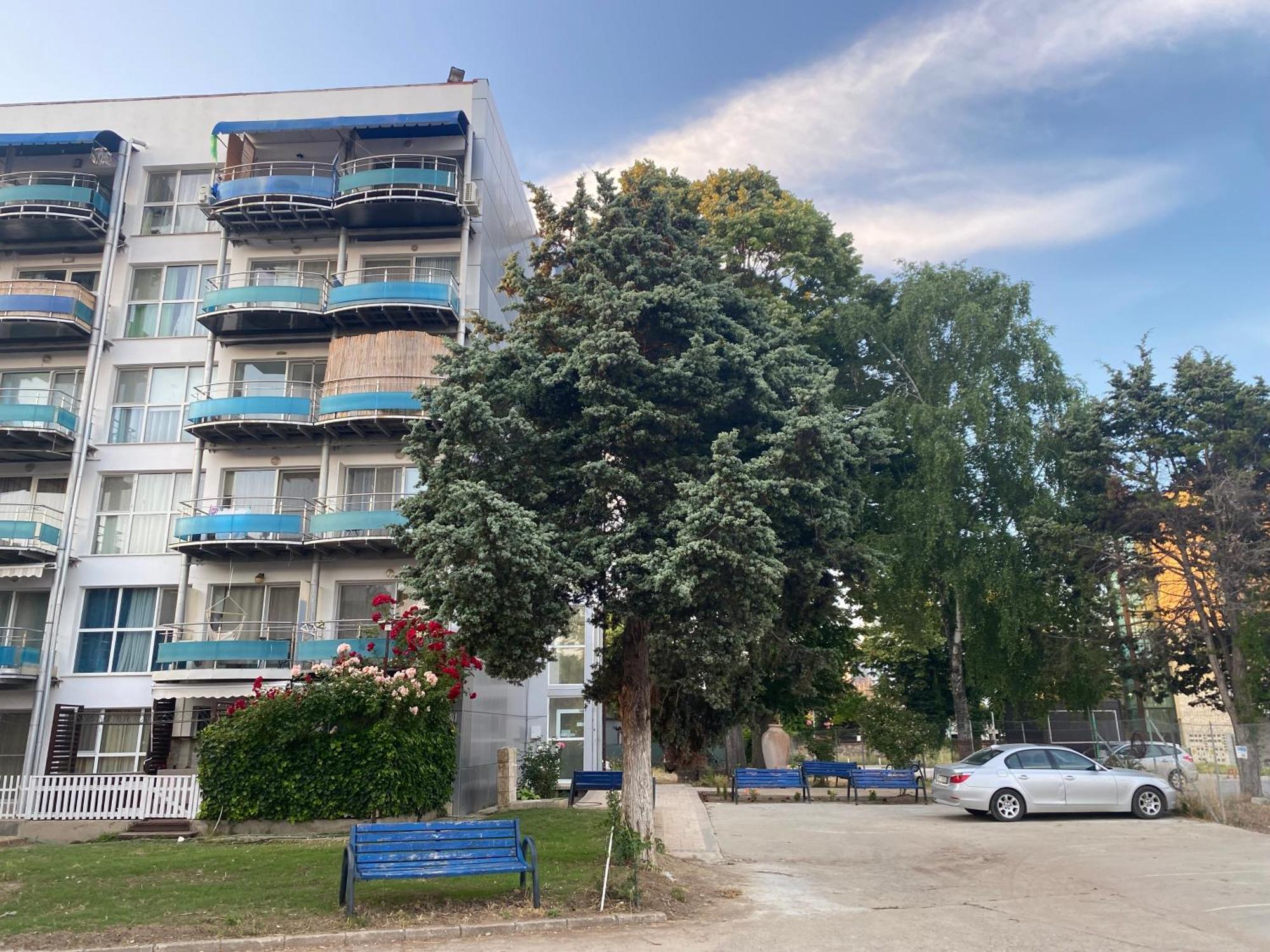 Kallatia Studio Saturn Mangalia Bagian luar foto